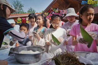 全面发挥！霍姆格伦半场6投5中 已揽下13分5板4助